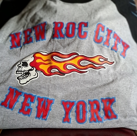 Everyday graphic T-shirt - Picture 3 of 4